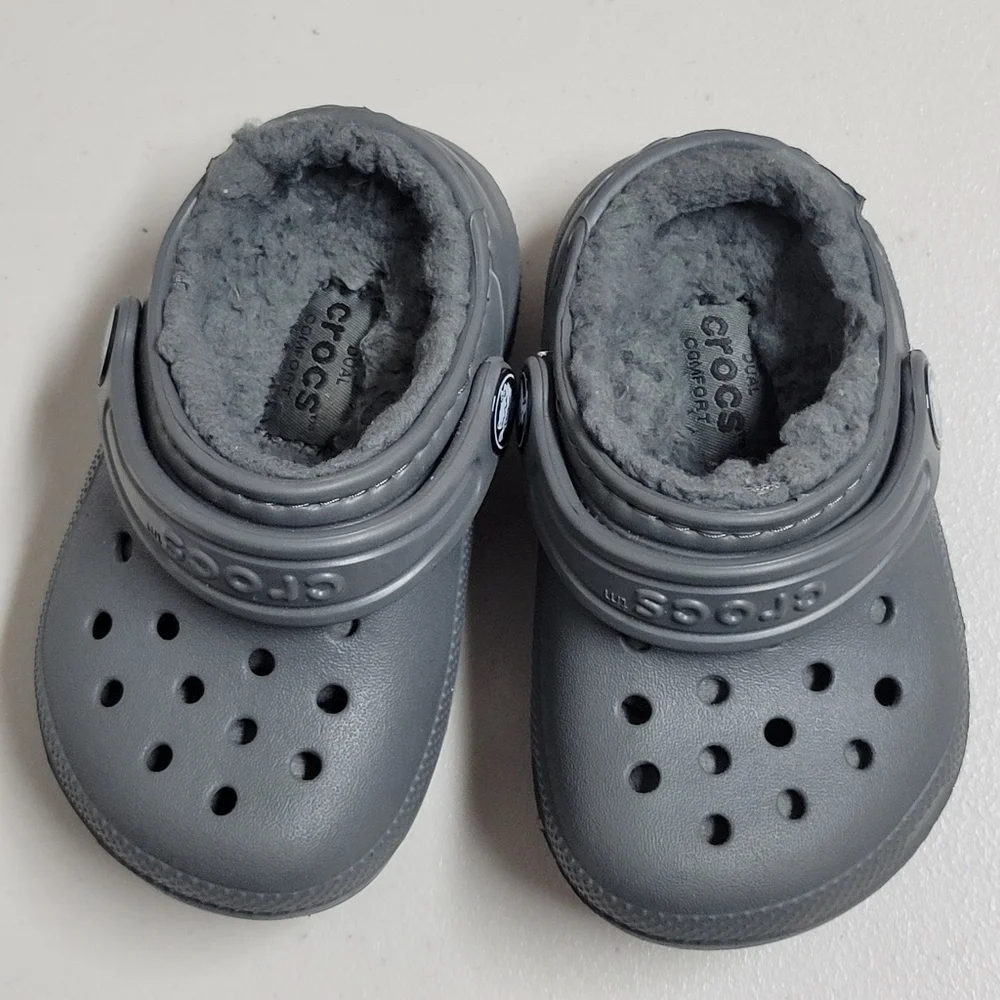 Crocs For Toddler Classic Lined Size C5.